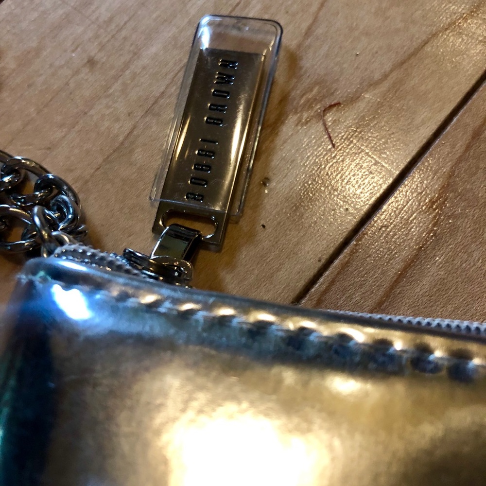 New metallic Bobbi Brown make up case - Picture 6 of 8